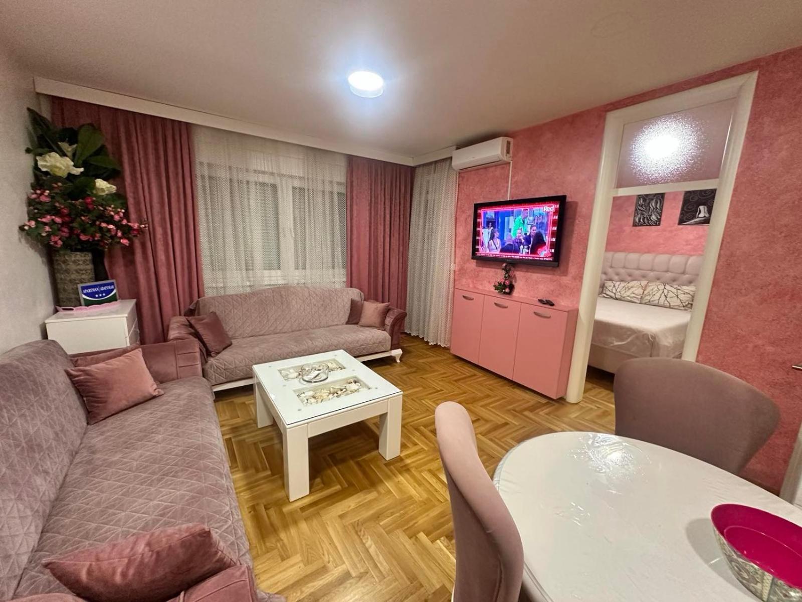 Apartman Kristina, Istocno Sarajevo,Vojvode Radomira Putnika 49F Lukavica Εξωτερικό φωτογραφία